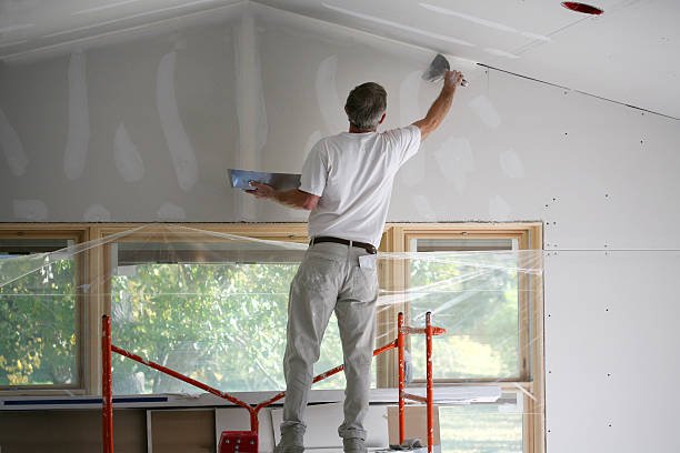 Drywall na parede: recurso é prático e embeleza